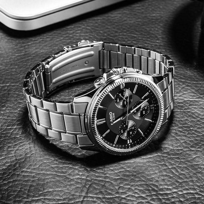 ساعة Classic Executive Steel ⌚